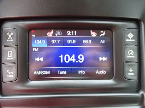 Used 2016 Chrysler 200 Limited Sedan FWD image 20
