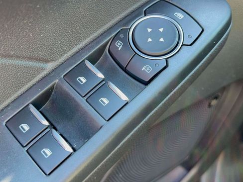 Used 2023 Ford Escape Platinum w/ Premium Technology Package image 32