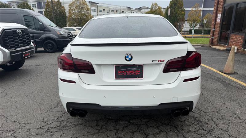 Used 2016 BMW 550i Sedan RWD image 16