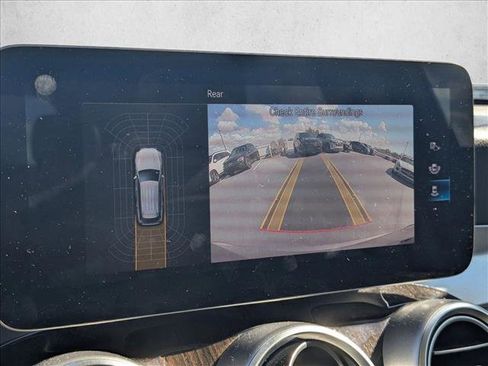 Used 2022 Mercedes-Benz GLC 300 image 12