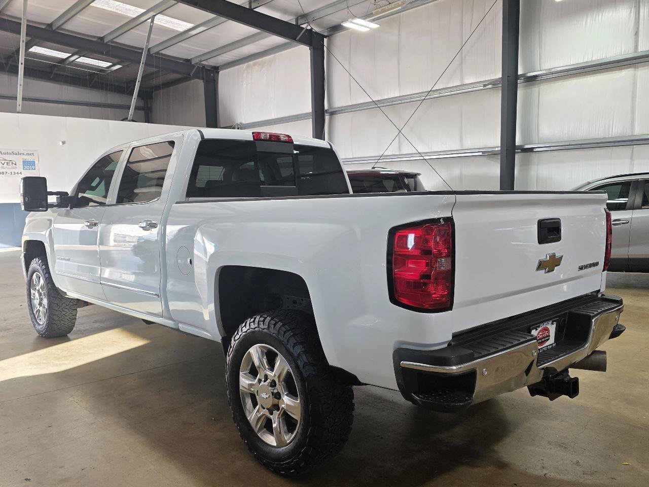 Used 2019 Chevrolet Silverado 2500 LTZ w/ Duramax Plus Package AWD/4WD image 7