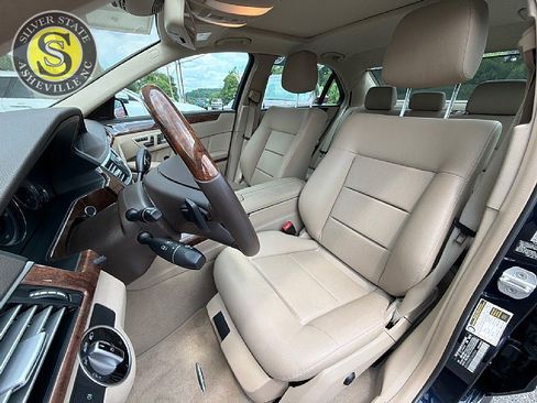 Used 2012 Mercedes-Benz E 350 4MATIC Sedan image 12