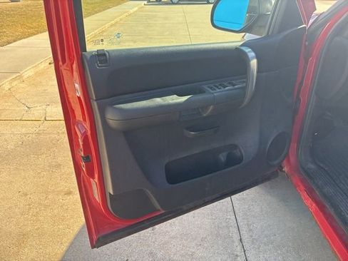 Used 2008 Chevrolet Silverado 1500 LT w/ Power Pack Plus image 11