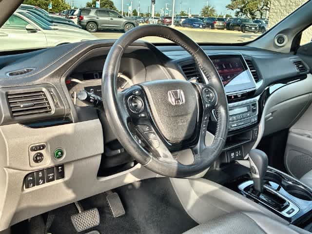 Used 2018 Honda Ridgeline RTL-E image 2