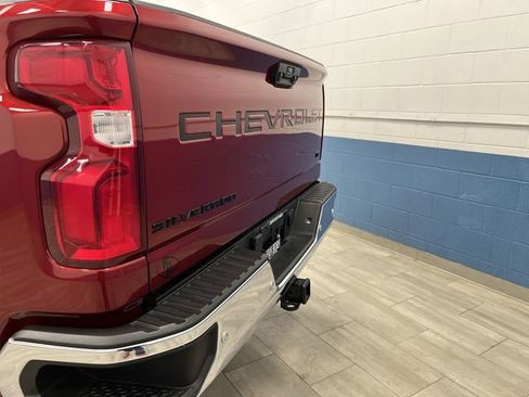Used 2024 Chevrolet Silverado 3500 LTZ w/ LTZ Premium Package image 37