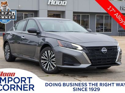 Used 2025 Nissan Altima 2.5 SV