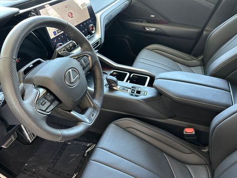 Certified 2025 Lexus TX 500h AWD w/ Technology Package image 10
