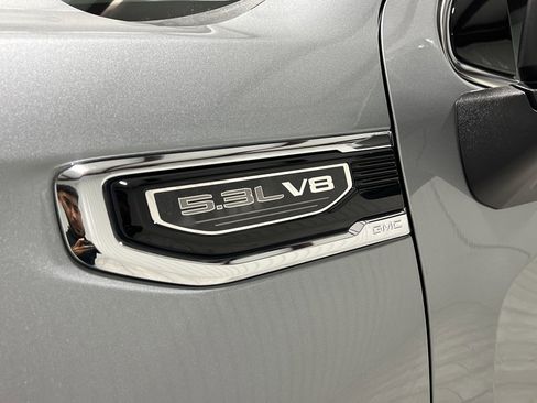 New 2026 GMC Sierra 1500 SLE image 31