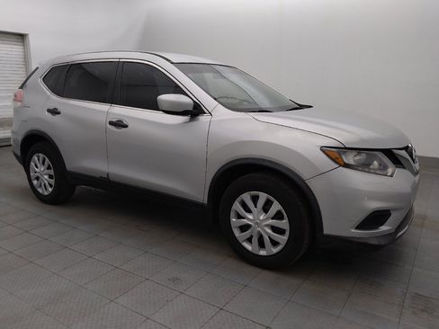 Used 2016 Nissan Rogue S FWD image 11