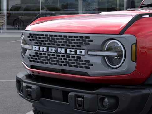 New 2025 Ford Bronco Badlands image 19