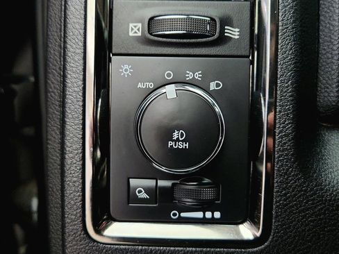 Used 2016 RAM 1500 Sport AWD/4WD image 19