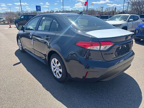 New 2026 Toyota Corolla LE FWD image 5
