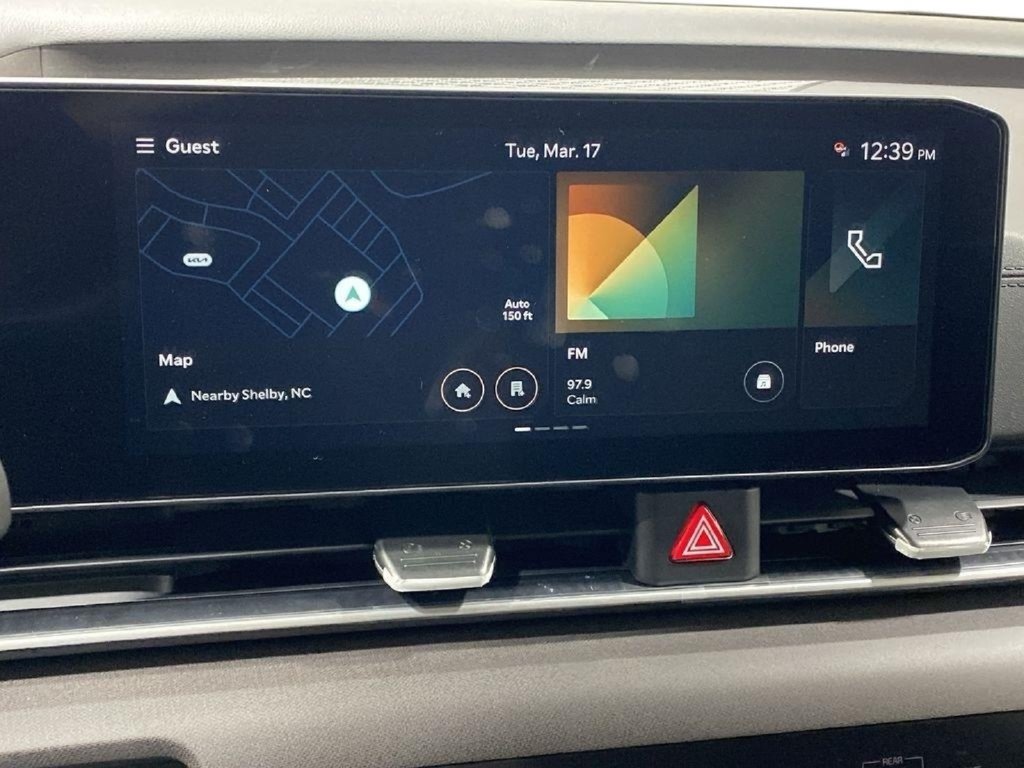New 2026 Kia Carnival EX FWD image 11