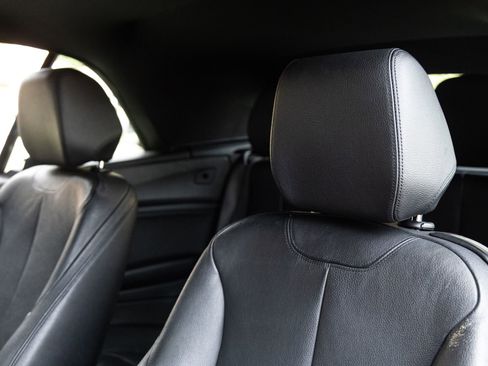 Used 2017 BMW 230i Convertible RWD image 23