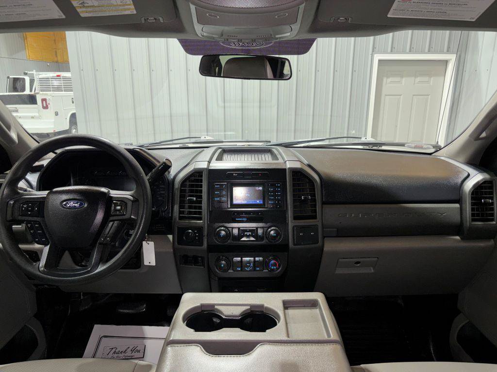 Used 2019 Ford F250 XL w/ Power Equipment Group AWD/4WD image 17