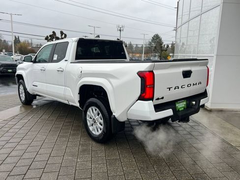 New 2026 Toyota Tacoma SR5 AWD/4WD image 3