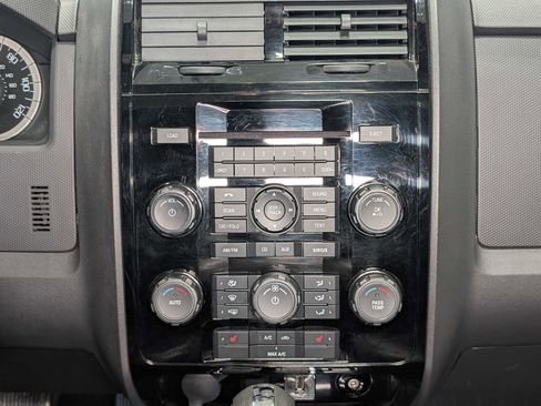 Used 2012 Ford Escape Limited image 20