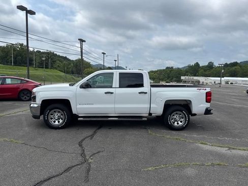 Used 2018 Chevrolet Silverado 1500 W/T w/ WT Convenience Package AWD/4WD image 5