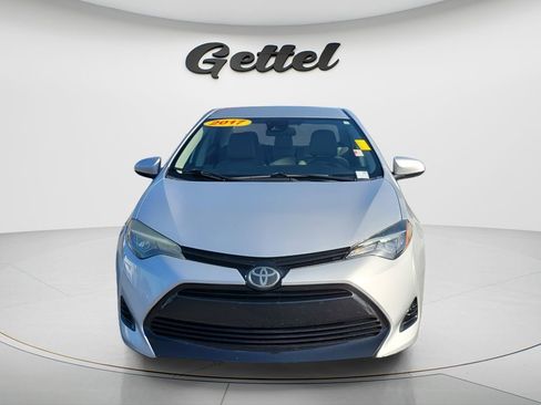 Used 2017 Toyota Corolla LE image 8