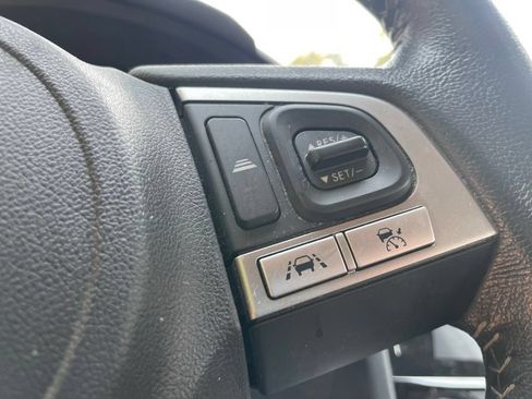 Used 2018 Subaru Forester 2.5i Limited AWD/4WD image 12