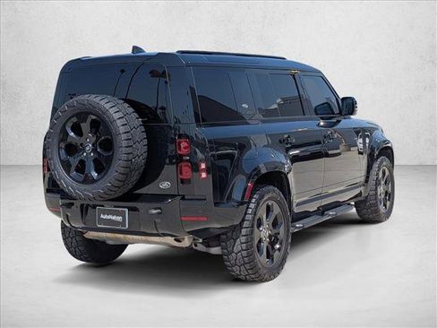 Used 2023 Land Rover Defender 110 X-Dynamic SE AWD/4WD image 5