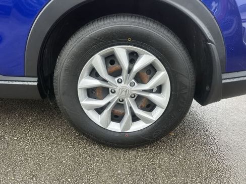 Used 2024 Honda CR-V LX image 10