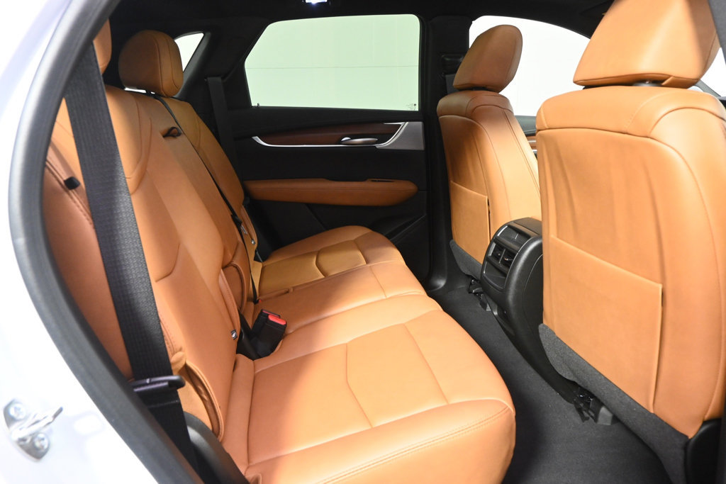 Used 2025 Cadillac XT5 Premium Luxury FWD image 18