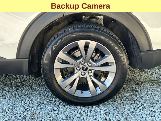 Used 2021 Ford Explorer XLT w/ Equipment Group 202A AWD/4WD image 9