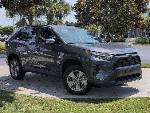Used 2025 Toyota RAV4 XLE FWD image 2