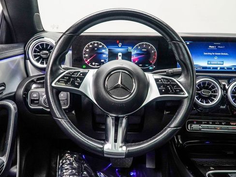 Used 2025 Mercedes-Benz CLA 250 image 15