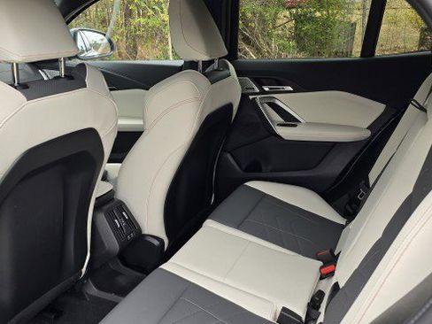 Certified 2025 BMW X2 xDrive28i w/ Convenience Package image 15