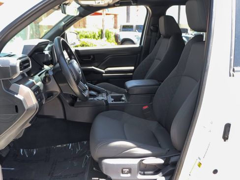 Used 2024 Toyota Tacoma SR5 RWD image 17