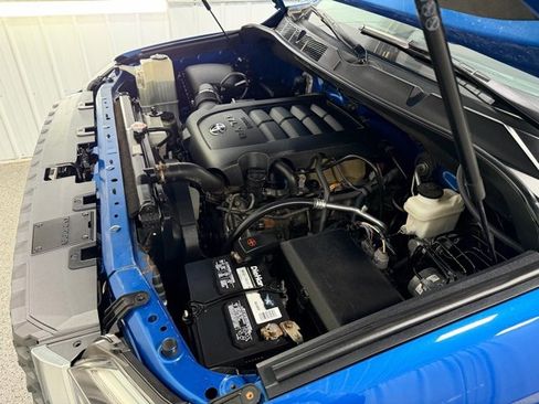 Used 2018 Toyota Tundra SR5 w/ TRD Off Road Package image 25