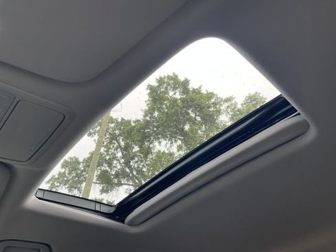 Used 2021 Honda Odyssey EX-L image 9