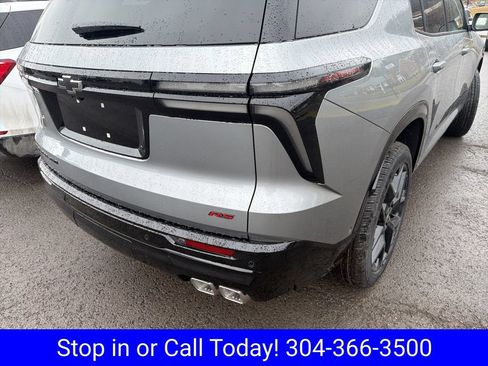 New 2026 Chevrolet Traverse RS w/ LPO, Floor Liner Package AWD/4WD image 7