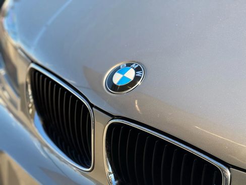 Used 2011 BMW 128i Convertible image 18