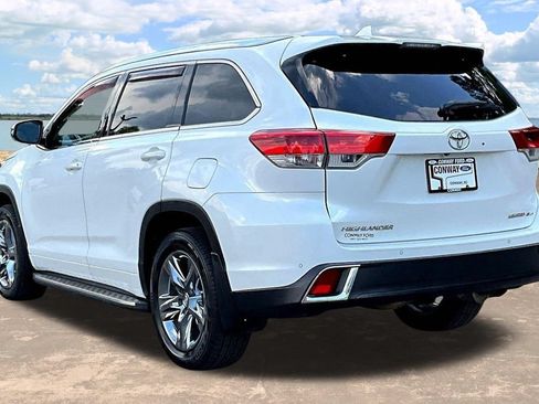 Used 2019 Toyota Highlander Limited Platinum AWD/4WD image 5