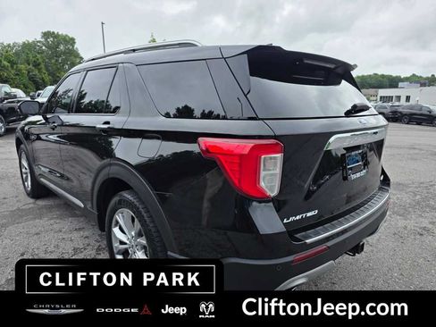 Used 2021 Ford Explorer Limited w/ Equipment Group 301A AWD/4WD image 6
