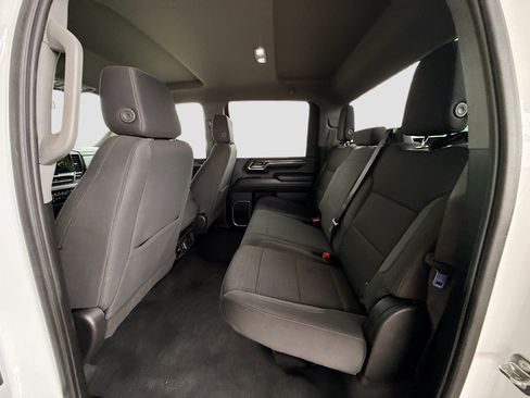 Used 2024 Chevrolet Silverado 2500 LT image 24