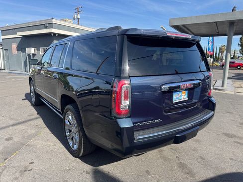 Used 2017 GMC Yukon XL Denali w/ Open Road Package AWD/4WD image 7