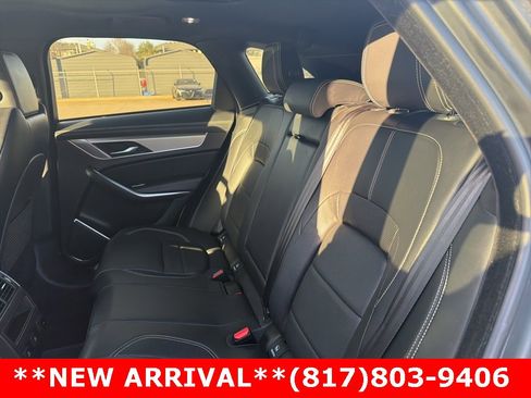 Used 2024 Jaguar F-PACE R-Dynamic S image 11