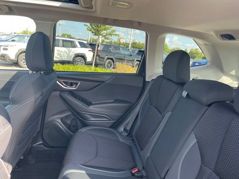 Certified 2022 Subaru Forester Premium w/ Popular Package #1 AWD/4WD image 24