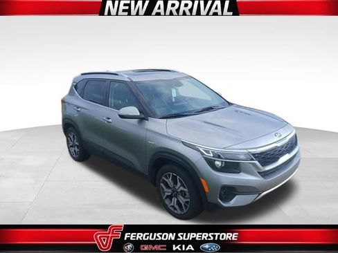 Used 2021 Kia Seltos EX AWD/4WD image 1
