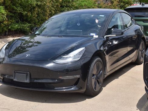 Used 2018 Tesla Model 3 Long Range RWD image 2