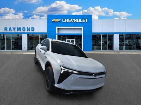 New 2026 Chevrolet Blazer EV LT AWD/4WD image 10