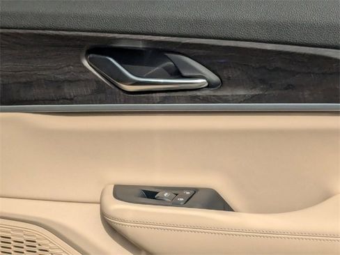 New 2025 Jeep Grand Cherokee Limited image 34