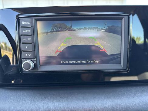 Used 2025 Nissan Kicks S image 26