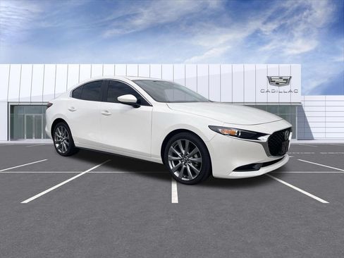 Used 2025 MAZDA MAZDA3 s FWD image 2
