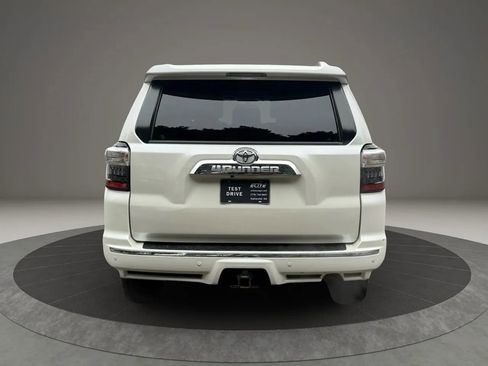 Used 2014 Toyota 4Runner Limited image 5