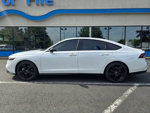 Certified 2023 Honda Accord Sport image 2